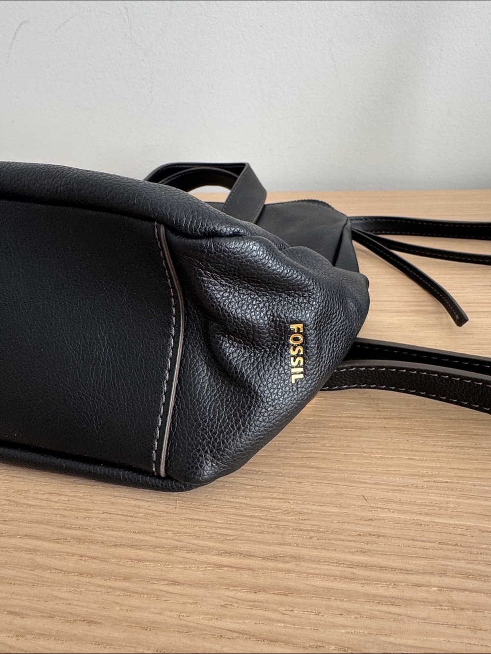 Fossil black leather backpack - Picture 3 of 6